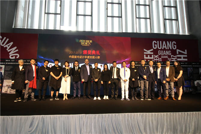 7 封面人物合照.JPG