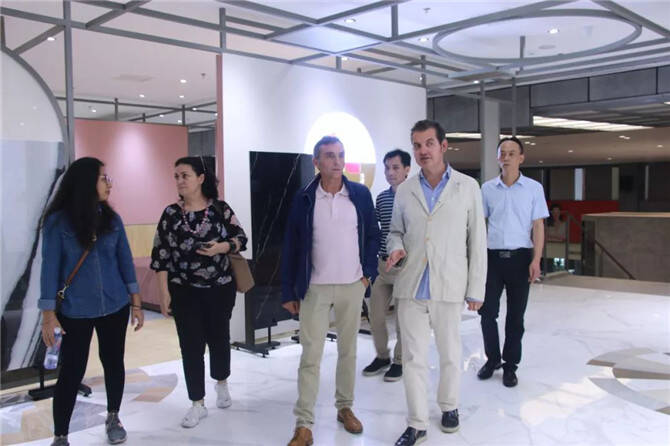 国际设计大咖 西班牙著名设计师SANTIAGO顺辉一行287.jpg